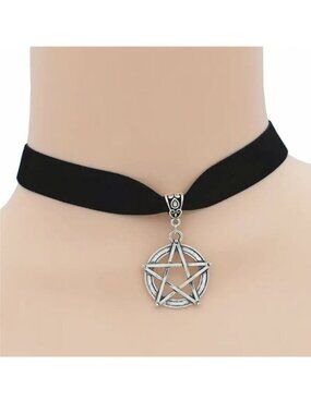 Necklace Pentacle Star Choker Black Velvet Wicca Goth Rave Punk Scene Costume